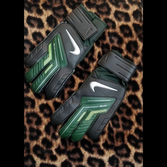 Nike Other - ⚽ Nike Pro Soccer / Football Goalkeeping Gloves! ⚽